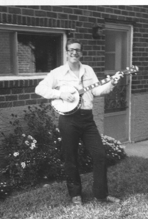 Jon Gersh with Banjo in Syosset